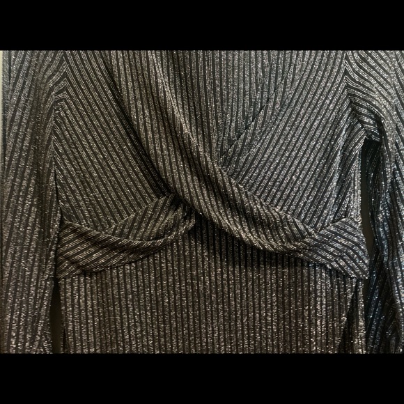 Cute Long sleeve mini dress - Picture 3 of 4